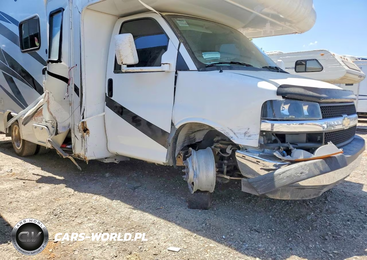 2024 Chevrolet Chateau Rv VIN:1GB3GSC7XP1232174 - 9