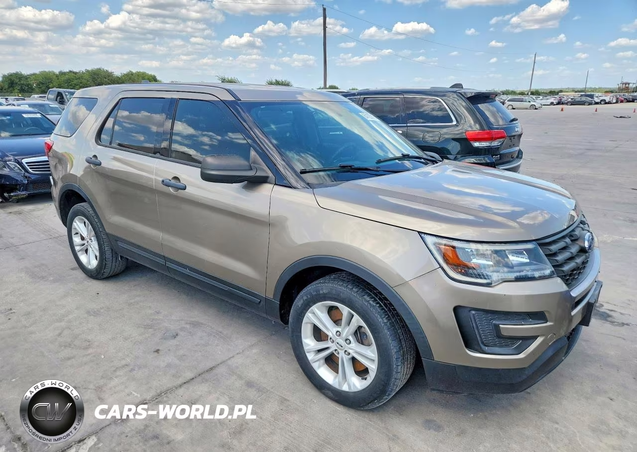 2019 Ford Explorer Police Interceptor VIN:1FM5K8ARXKGA64953 - 4