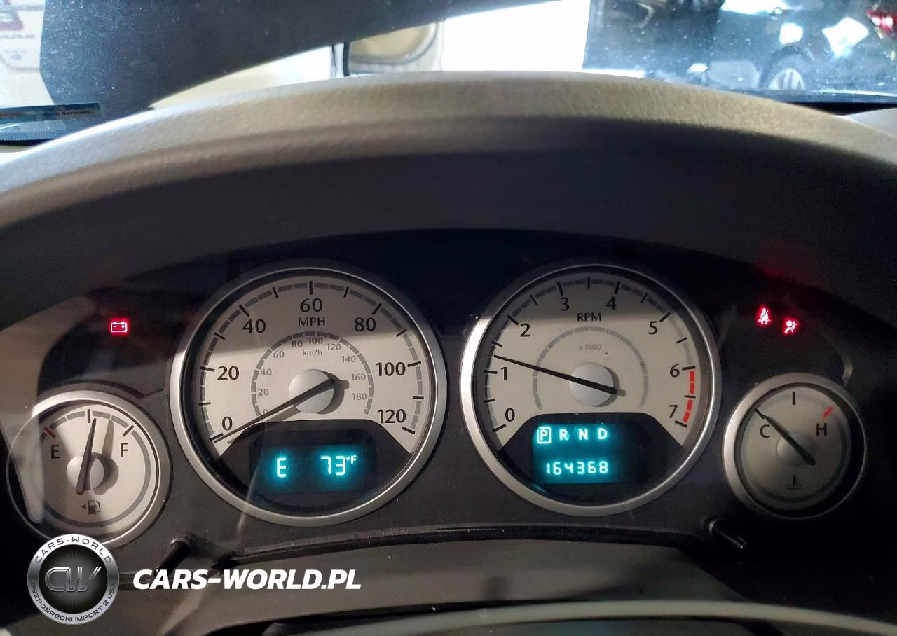 2010 Chrysler Town & Country Touring VIN:2A4RR5D15AR240059 - 9