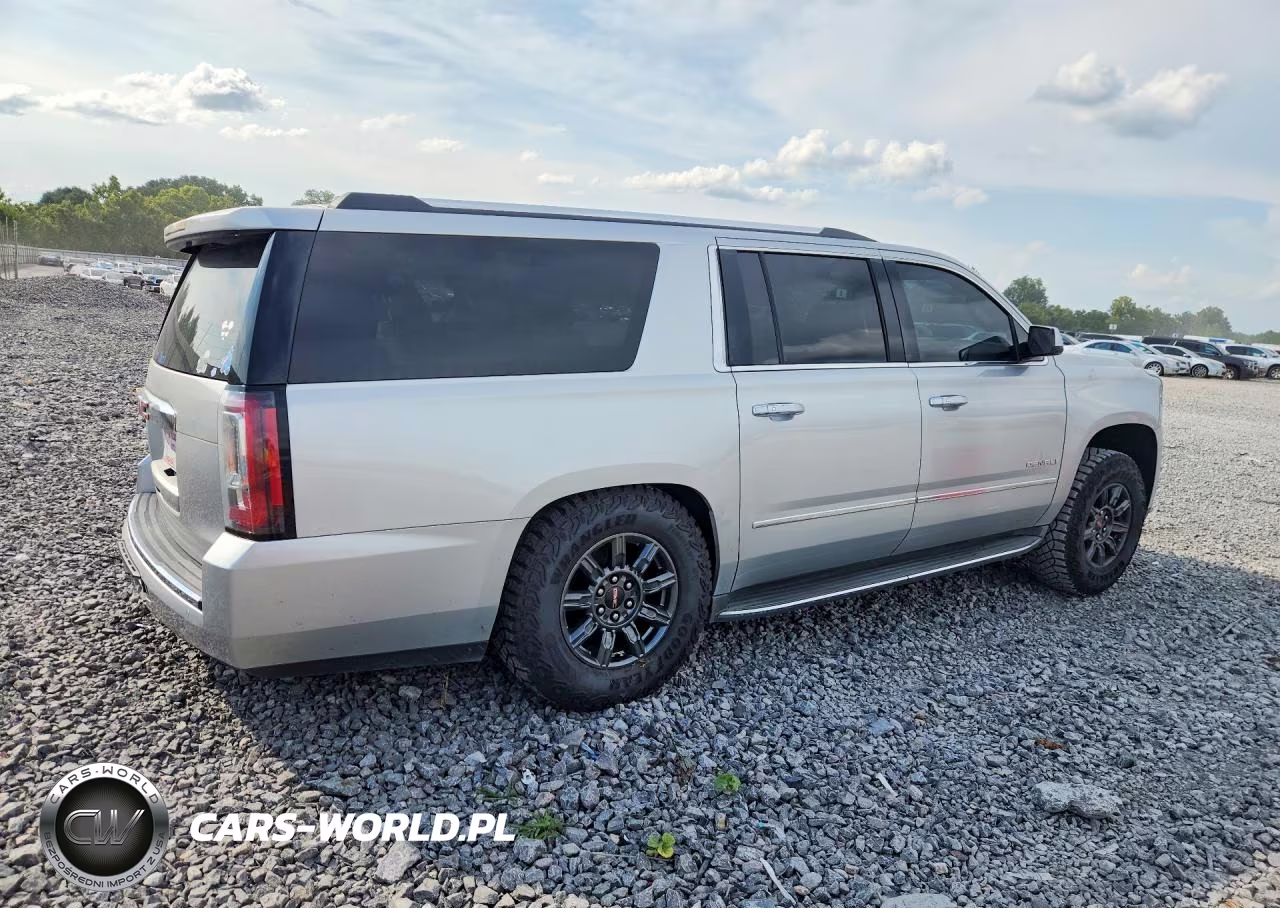 2016 GMC Yukon Xl Denali VIN:1GKS1HKJ9GR318364 - 3