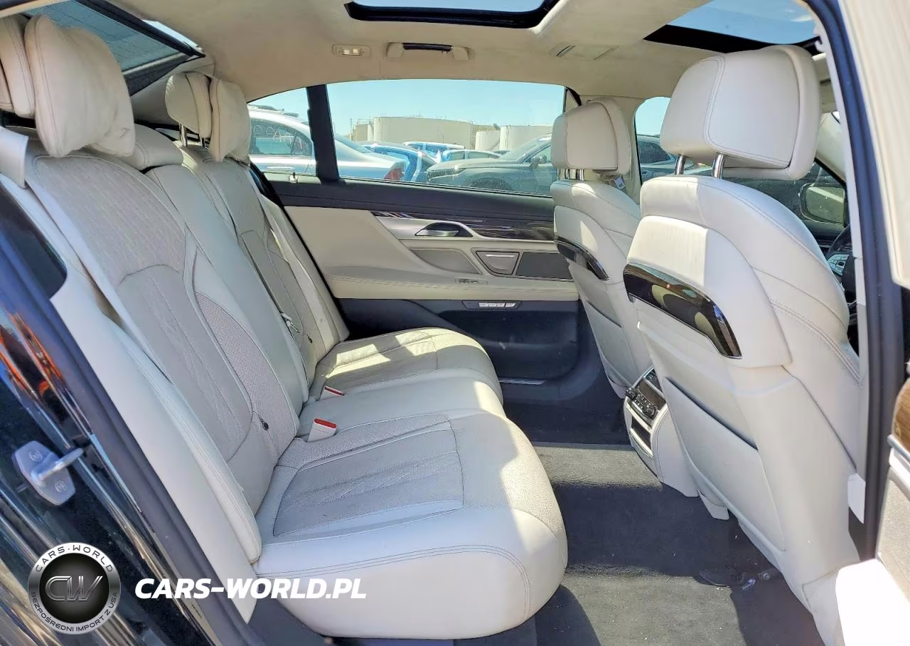 2016 BMW 750 I VIN:WBA7F0C50GGL99494 - 10