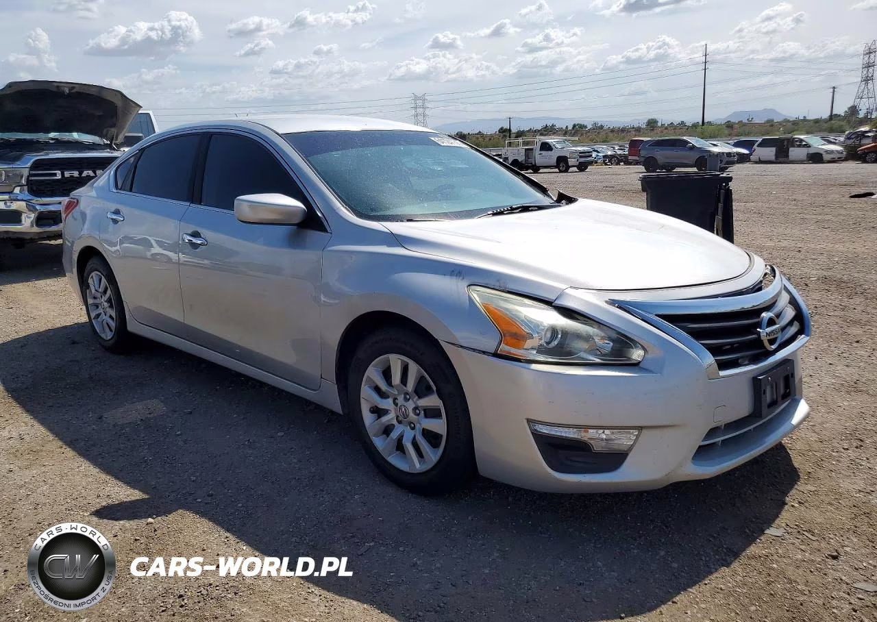 2013 Nissan Altima 2.5 VIN:1N4AL3AP8DN511267 - 4