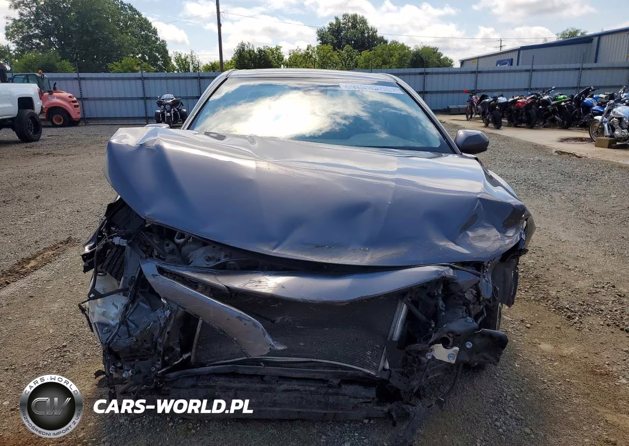 2018 Toyota Camry Hybrid Se VIN:4T1B21HK3JU009120 - 5