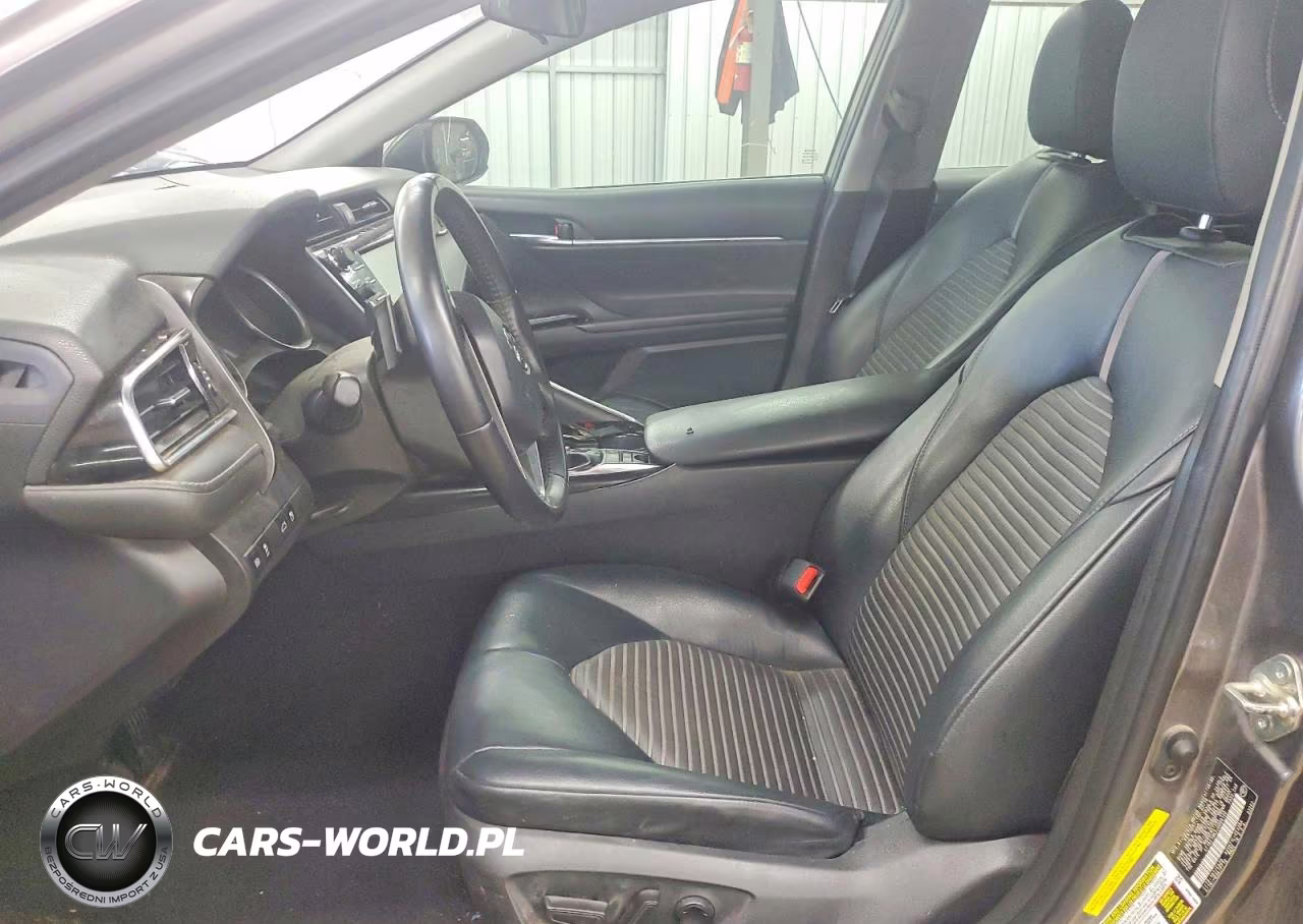 2018 Toyota Camry Hybrid Se VIN:4T1B21HK3JU009120 - 7