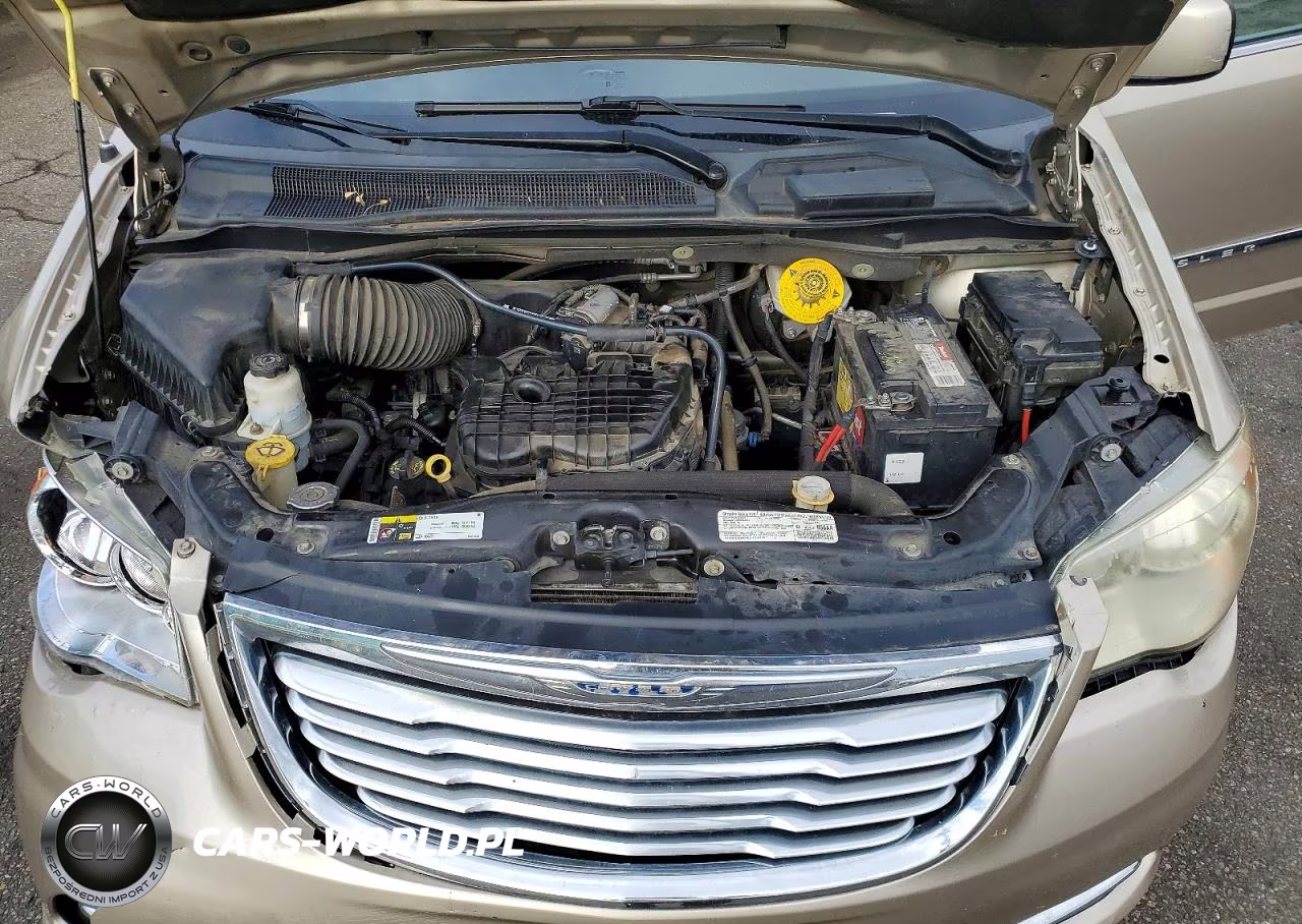 2015 Chrysler Town & Country Touring L VIN:2C4RC1CG4FR539846 - 12