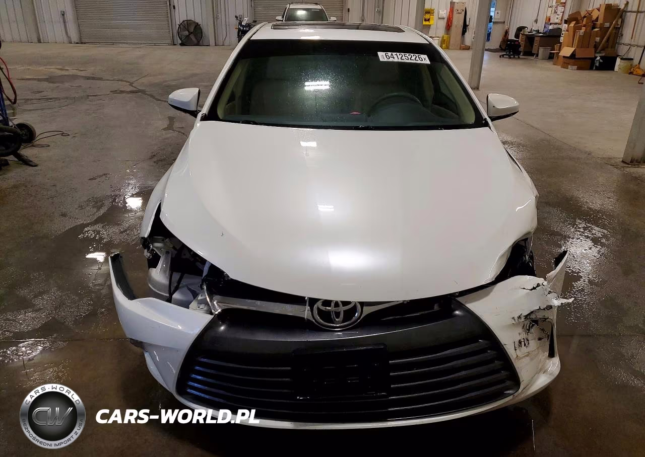 2017 Toyota Camry Xle VIN:4T1BF1FK4HU786469 - 5
