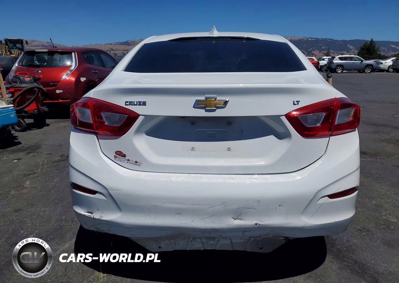 2017 Chevrolet Cruze Lt VIN:1G1BE5SM0H7212786 - 6