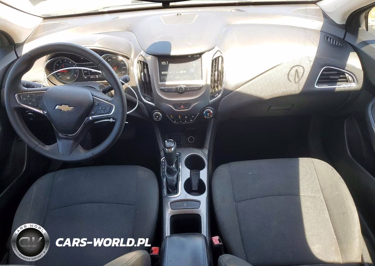 2017 Chevrolet Cruze Lt VIN:1G1BE5SM0H7212786 - 8
