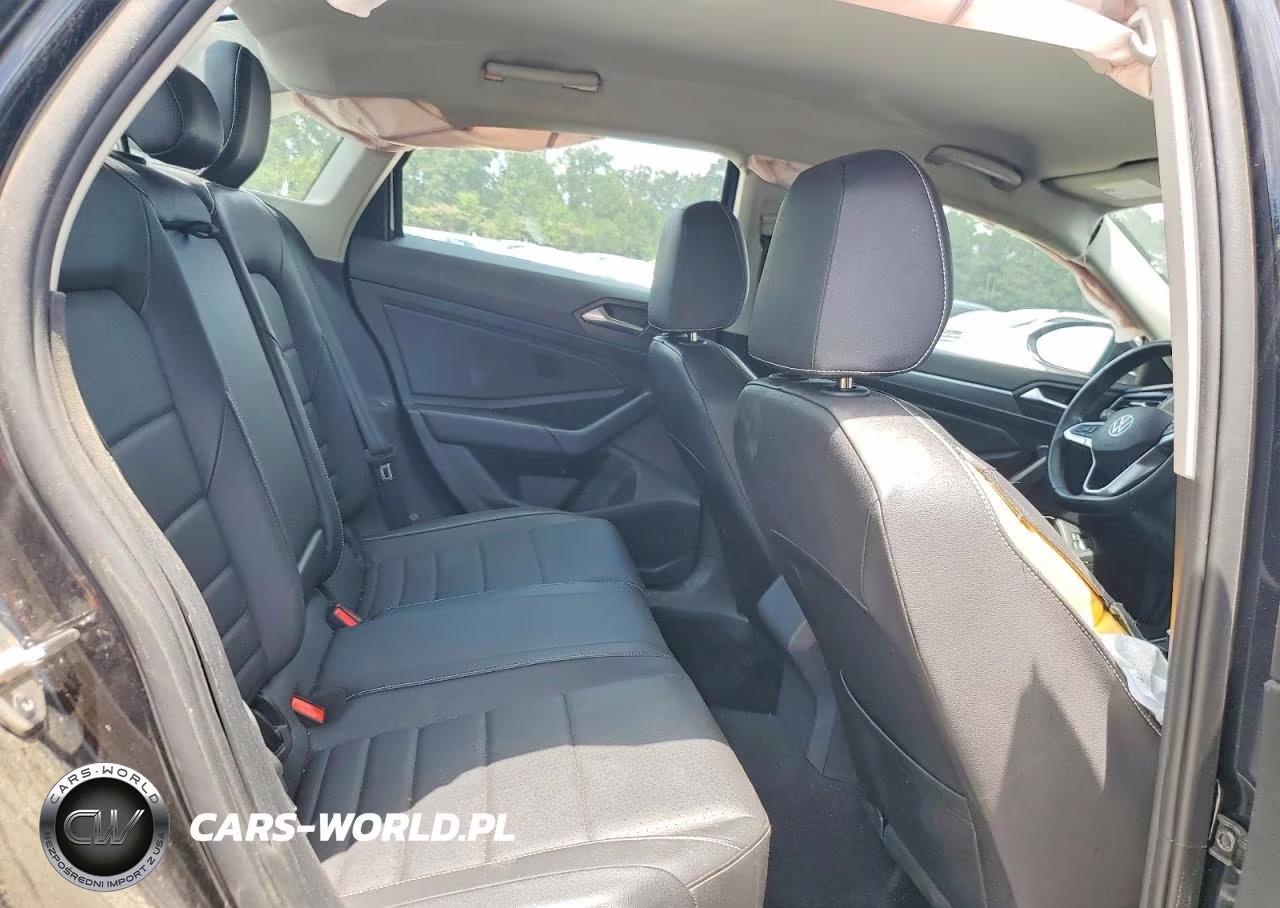 2024 Volkswagen Jetta Se VIN:3VWEM7BU7RM043468 - 10