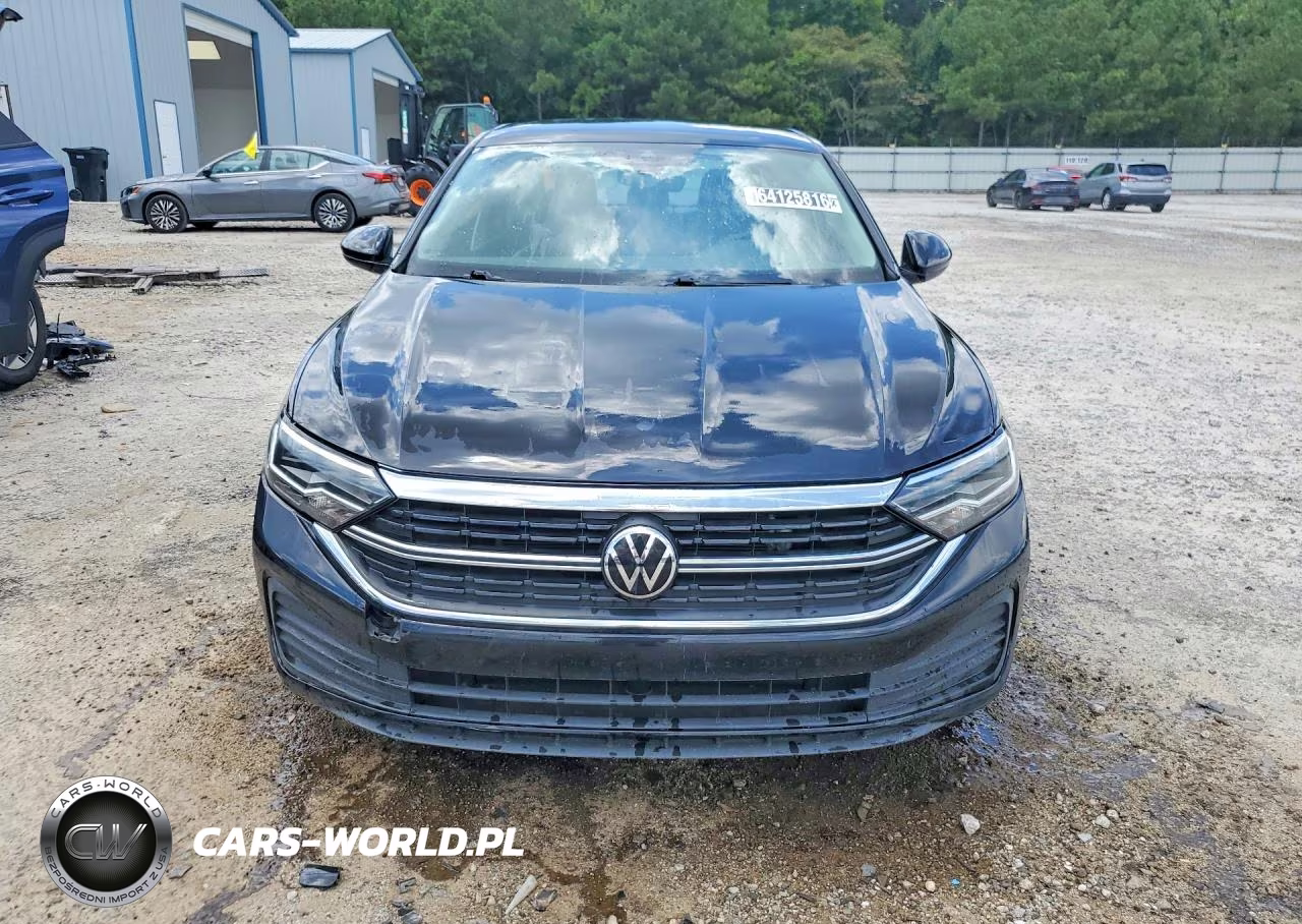 2024 Volkswagen Jetta Se VIN:3VWEM7BU7RM043468 - 5