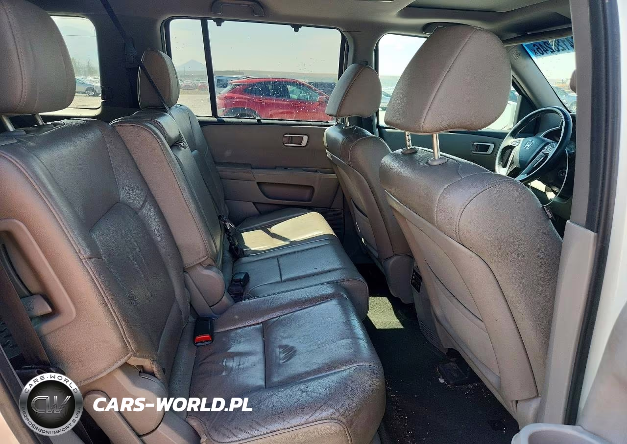 2015 Honda Pilot Touring VIN:5FNYF4H95FB010254 - 10