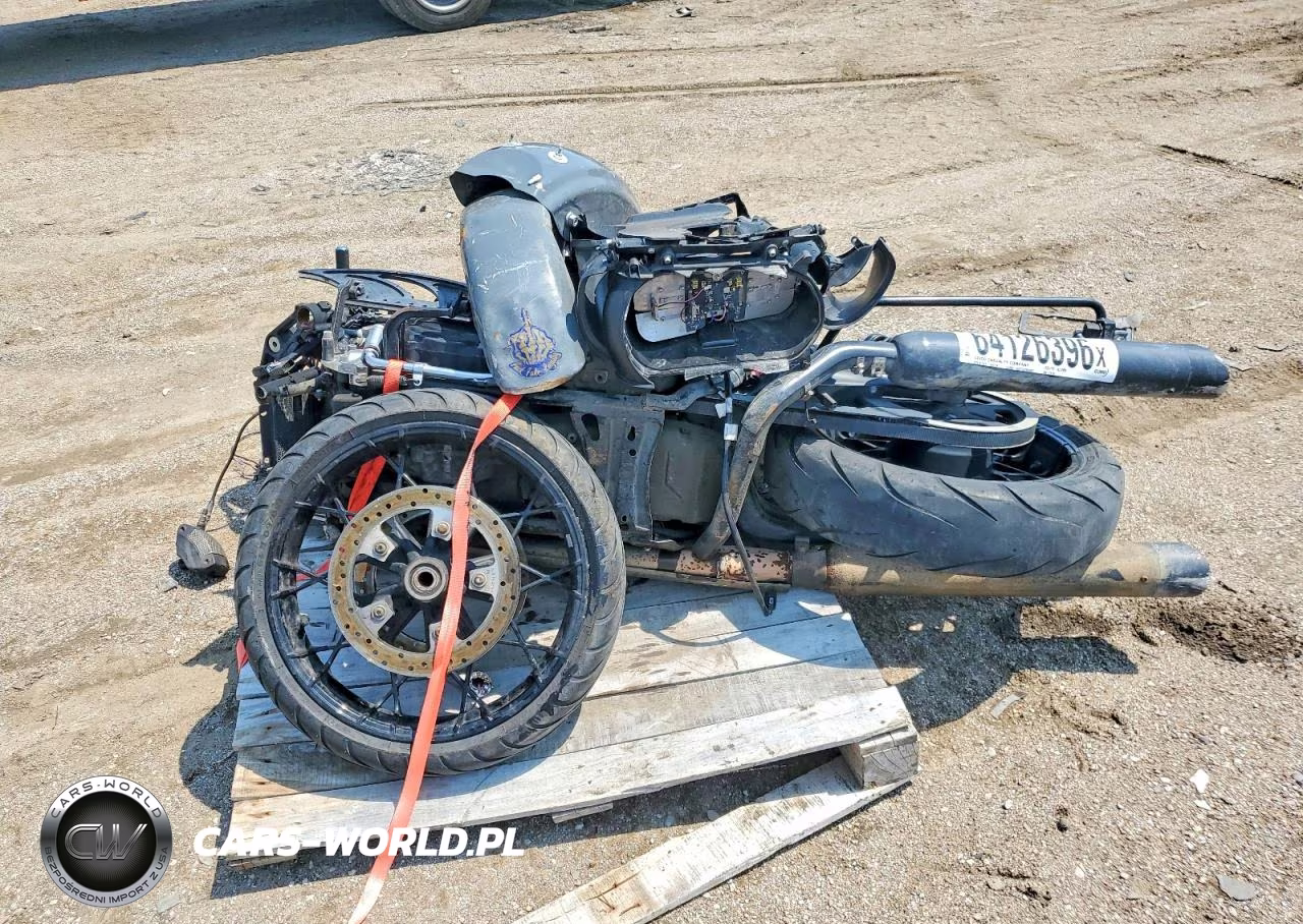2022 Harley-Davidson Fltrxs VIN:1HD1KTP15NB670703 - 3