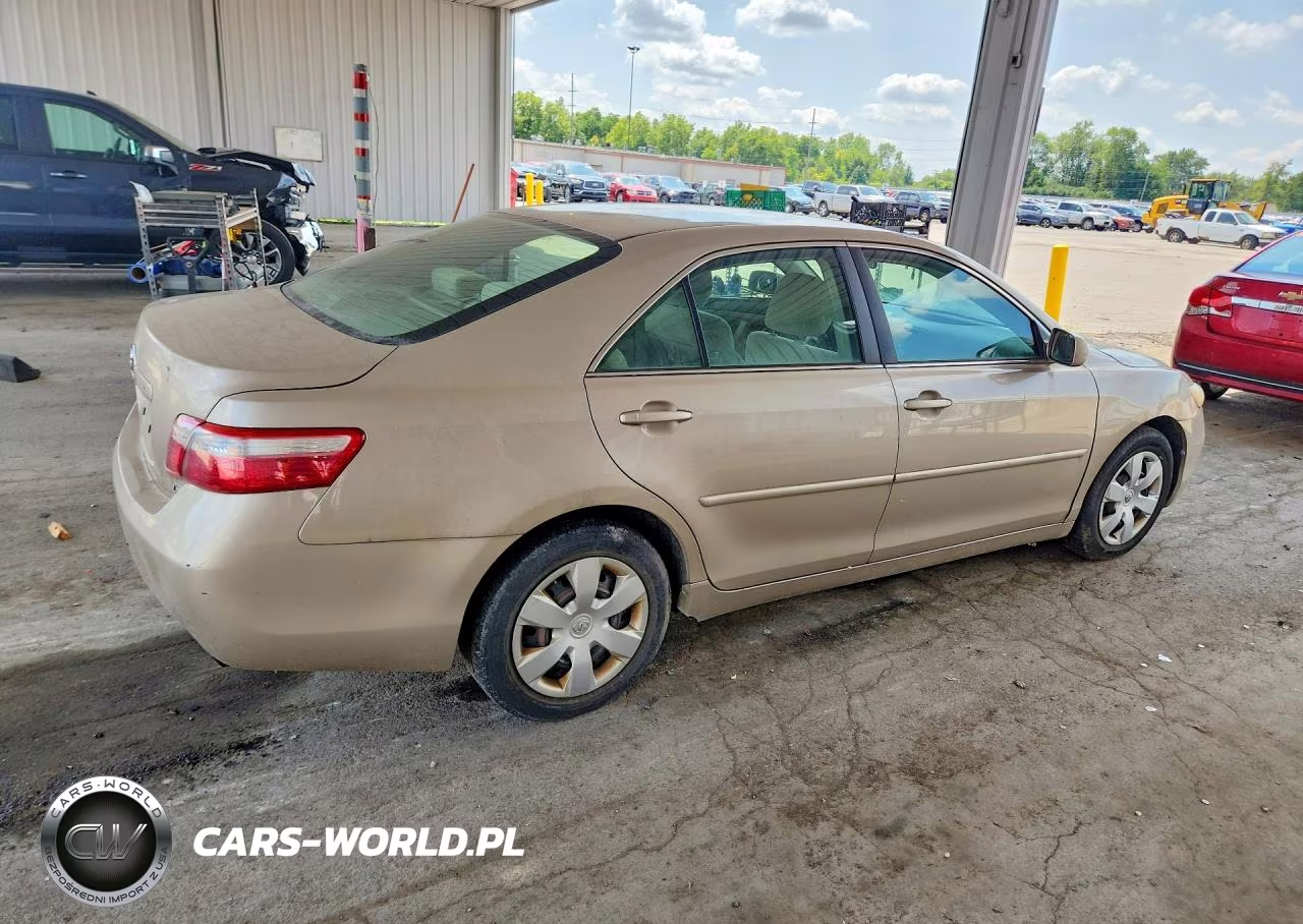 2009 Toyota Camry Le VIN:4T4BE46K79R128883 - 3