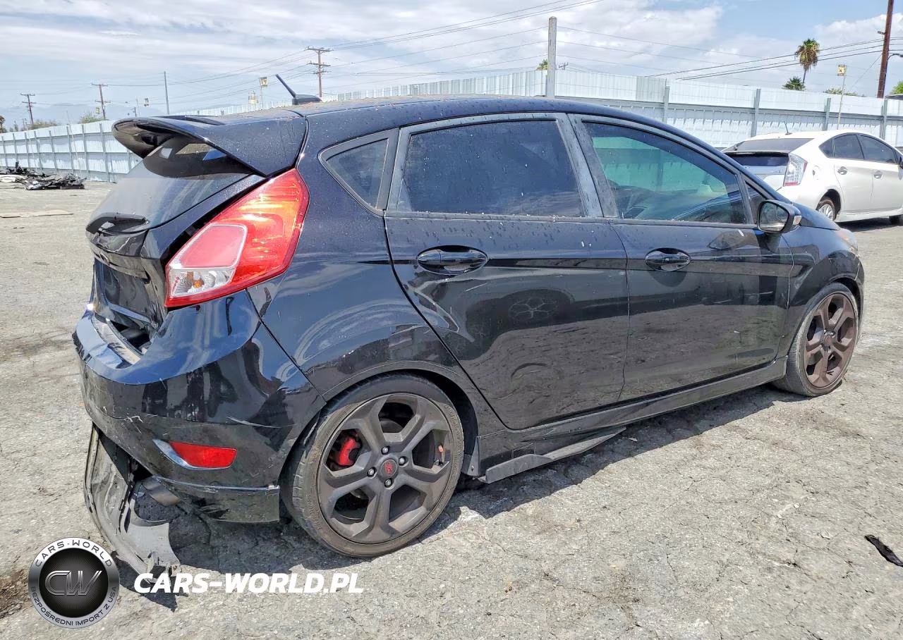 2017 Ford Fiesta VIN:3FADP4GX3HM132966 - 3