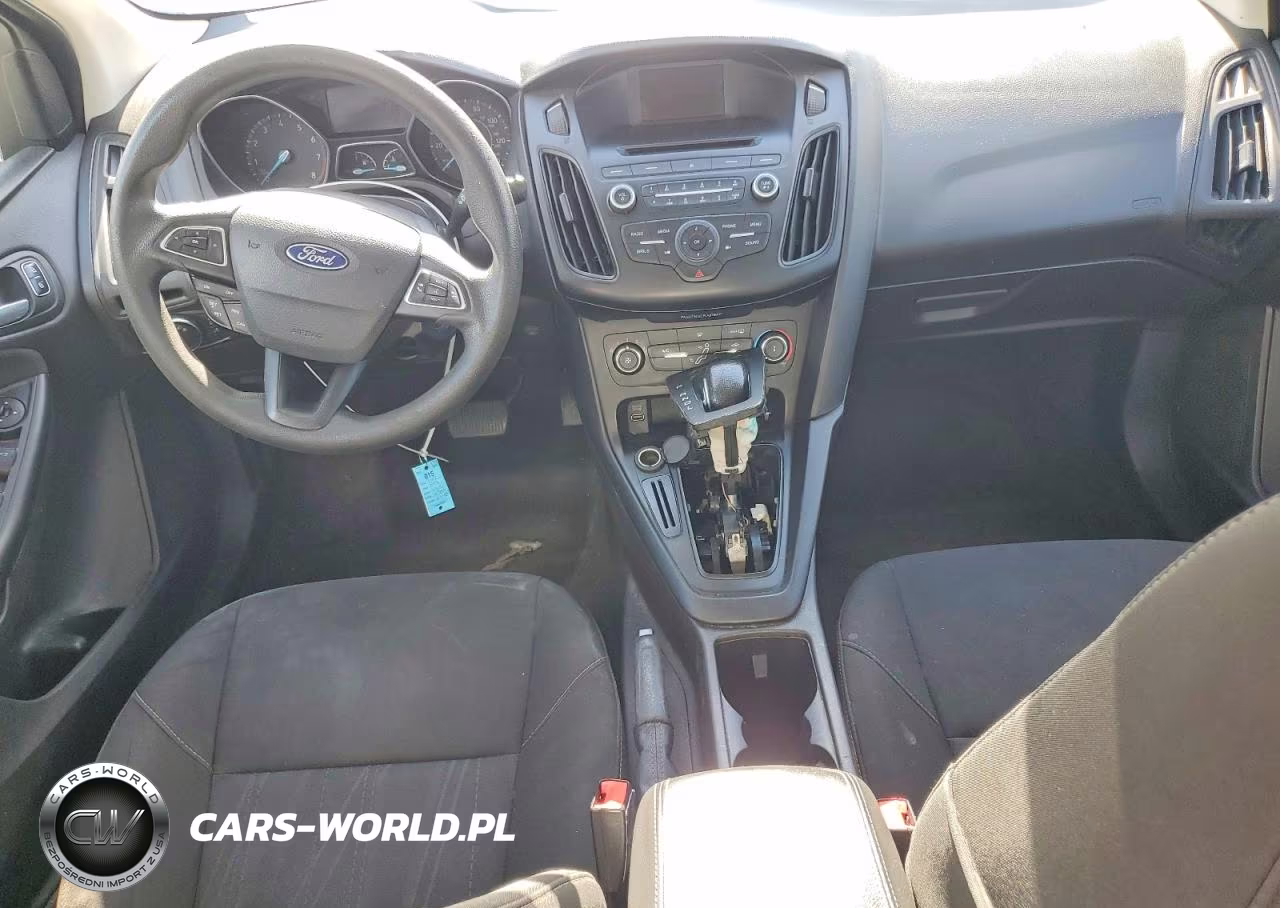 2017 Ford Focus Se VIN:1FADP3F26HL264279 - 8