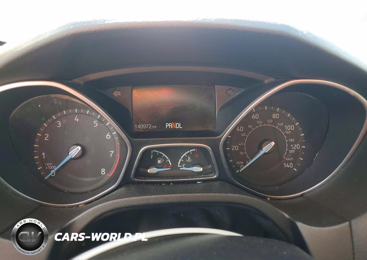 2017 Ford Focus Se VIN:1FADP3F26HL264279 - 9