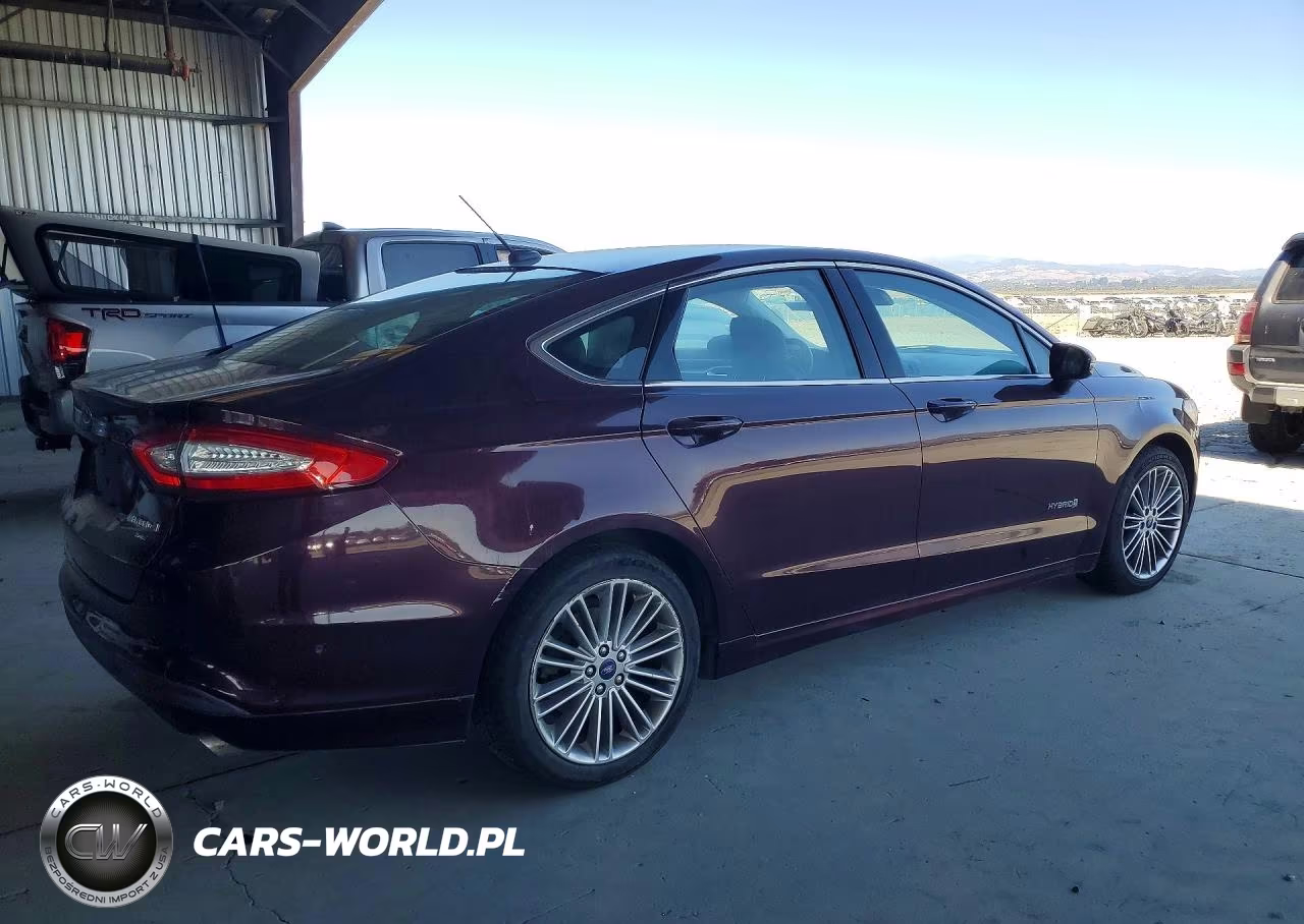 2013 Ford Fusion Se Hybrid VIN:3FA6P0LU4DR184486 - 3