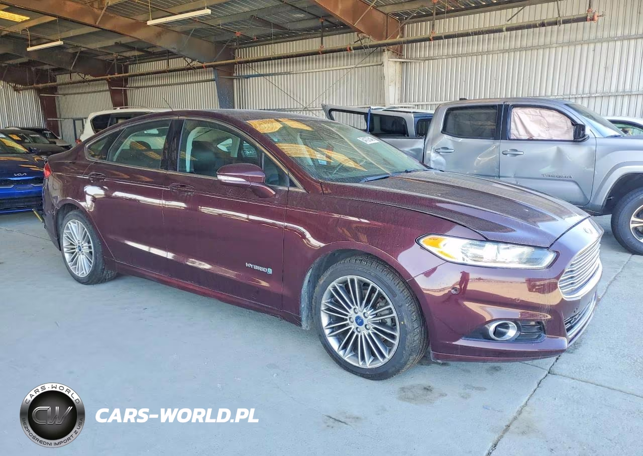 2013 Ford Fusion Se Hybrid VIN:3FA6P0LU4DR184486 - 4