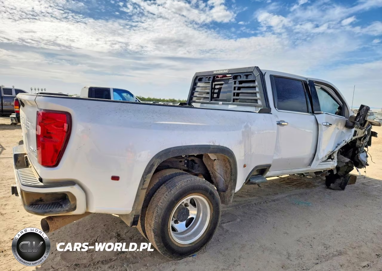 2020 Chevrolet Silverado K3500 High Country VIN:1GC4YVEY0LF289131 - 3