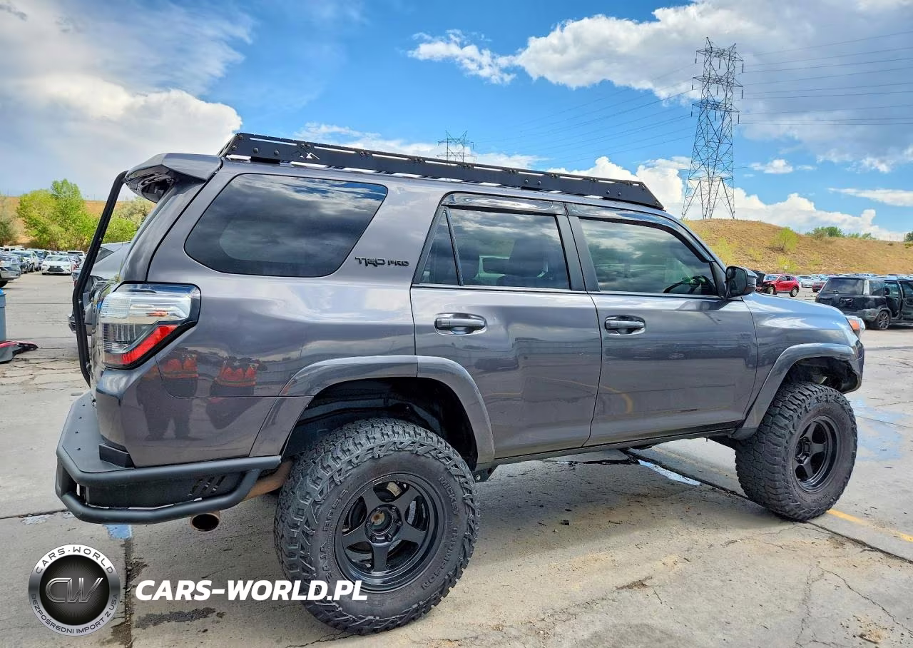 2020 Toyota 4Runner Trd Pro VIN:JTEBU5JR0L5751237 - 3