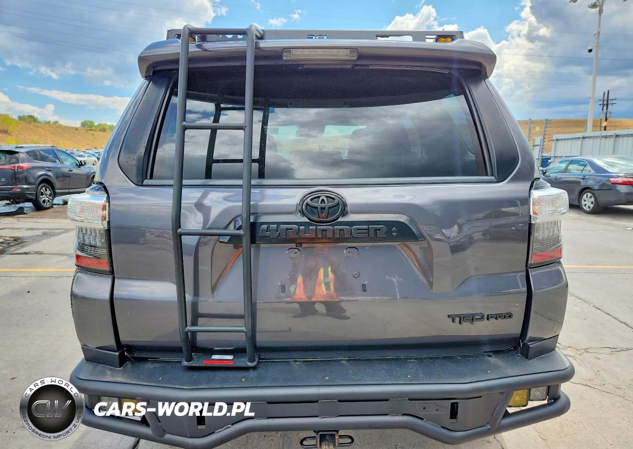 2020 Toyota 4Runner Trd Pro VIN:JTEBU5JR0L5751237 - 6