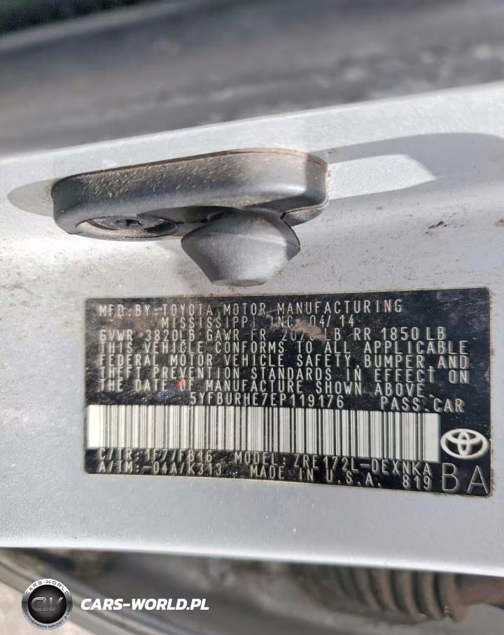 2014 Toyota Corolla Le VIN:5YFBURHE7EP119176 - 12