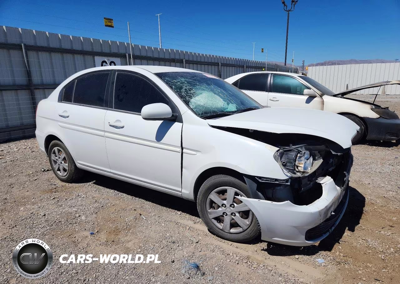 2010 Hyundai Accent Gls VIN:KMHCN4AC5AU491816 - 4