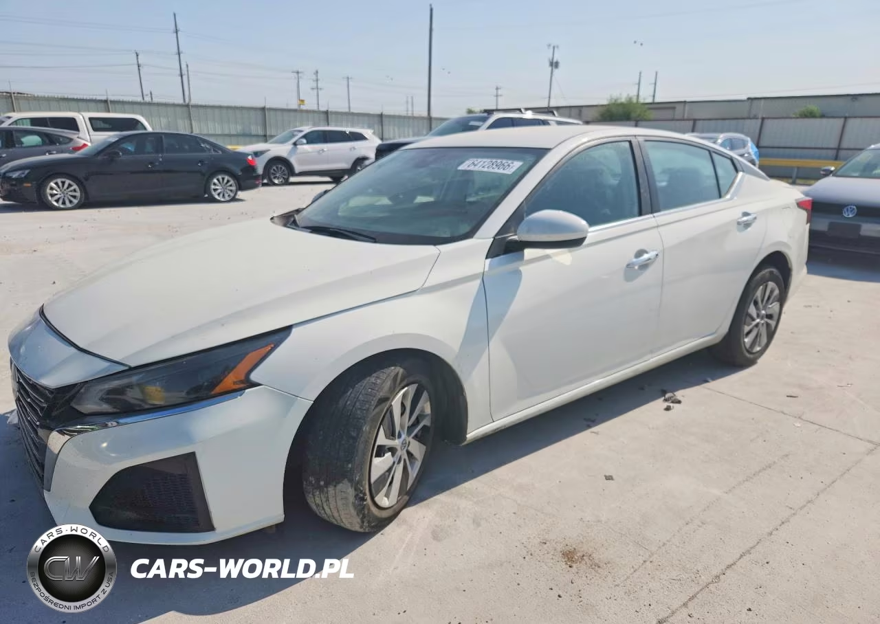 2023 Nissan Altima S