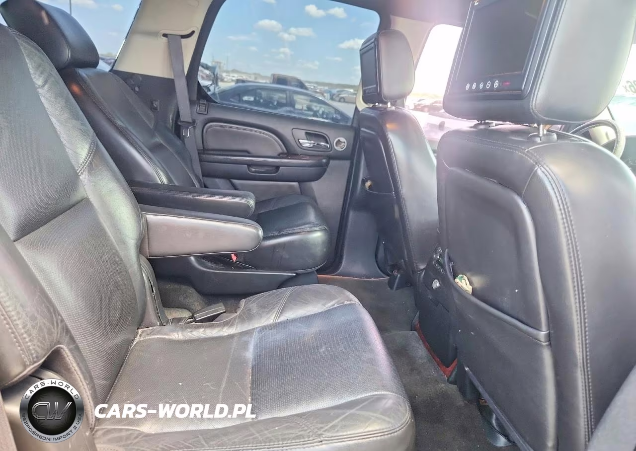 2007 Cadillac Escalade Luxury VIN:1GYFK63837R176128 - 11