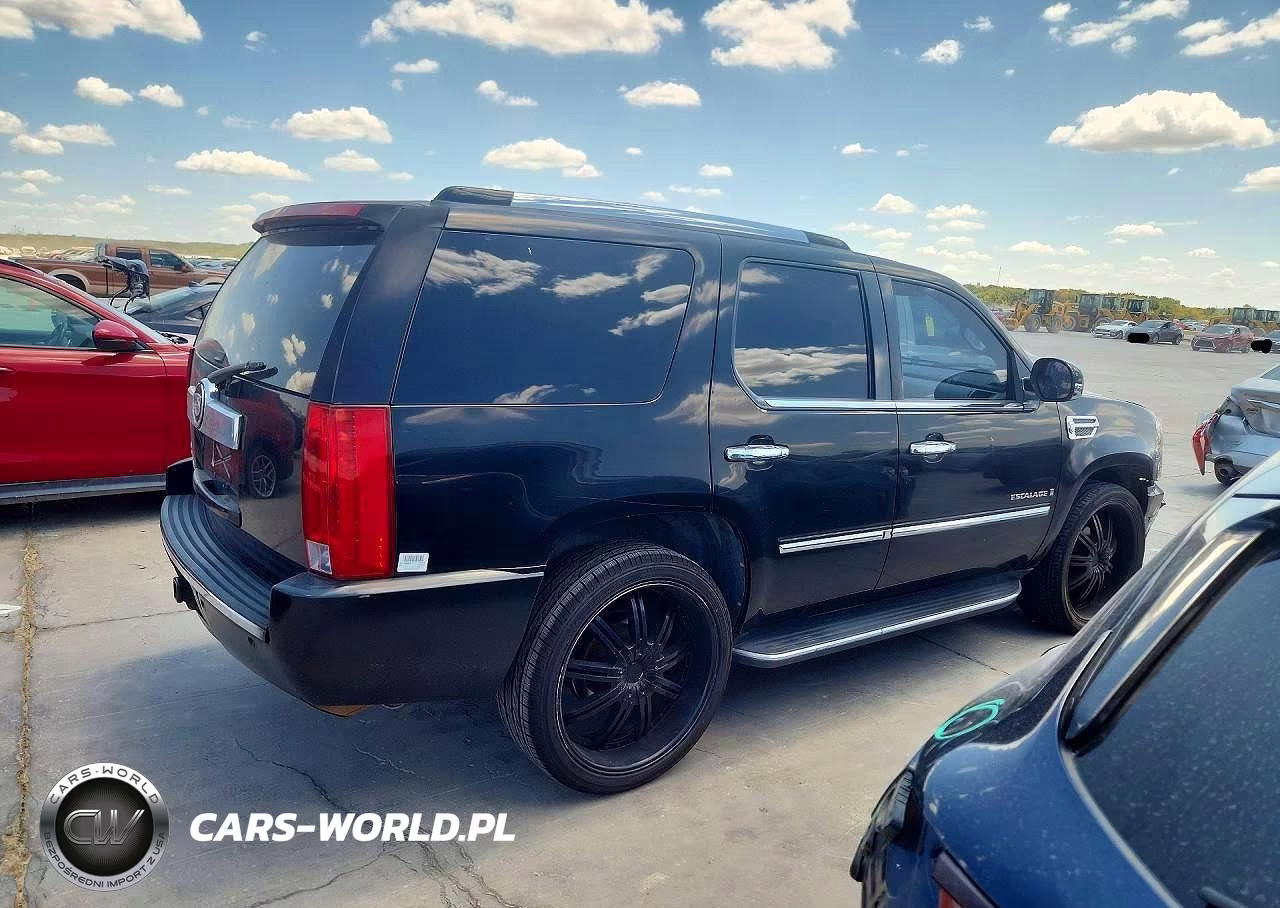 2007 Cadillac Escalade Luxury VIN:1GYFK63837R176128 - 3