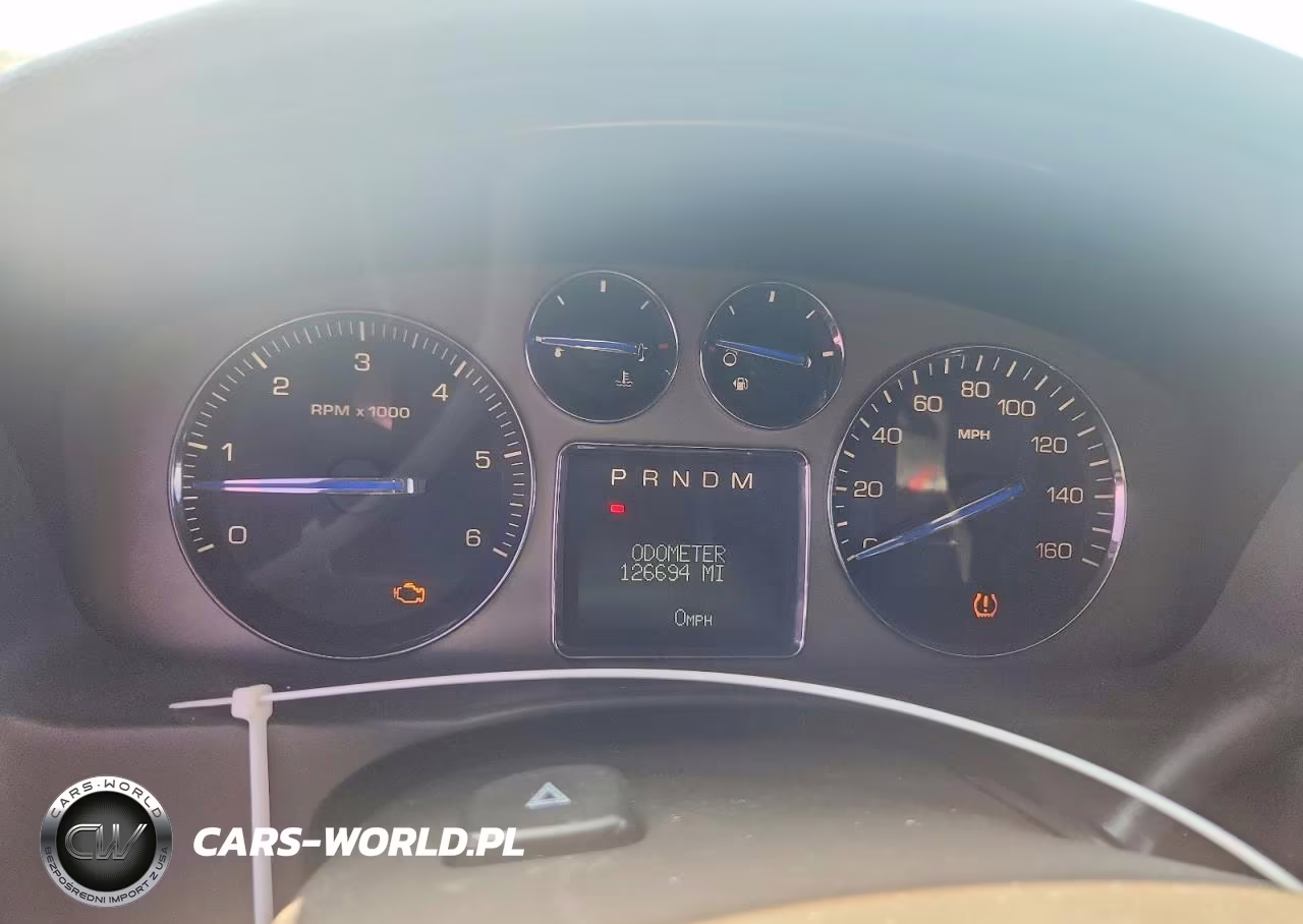 2007 Cadillac Escalade Luxury VIN:1GYFK63837R176128 - 9