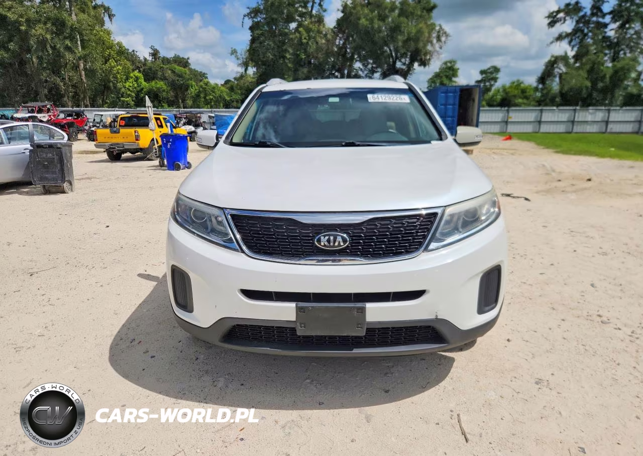 2015 Kia Sorento Lx VIN:5XYKT4A73FG635977 - 5