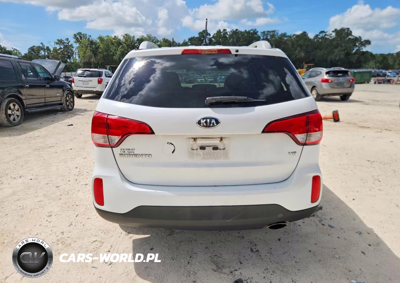 2015 Kia Sorento Lx VIN:5XYKT4A73FG635977 - 6
