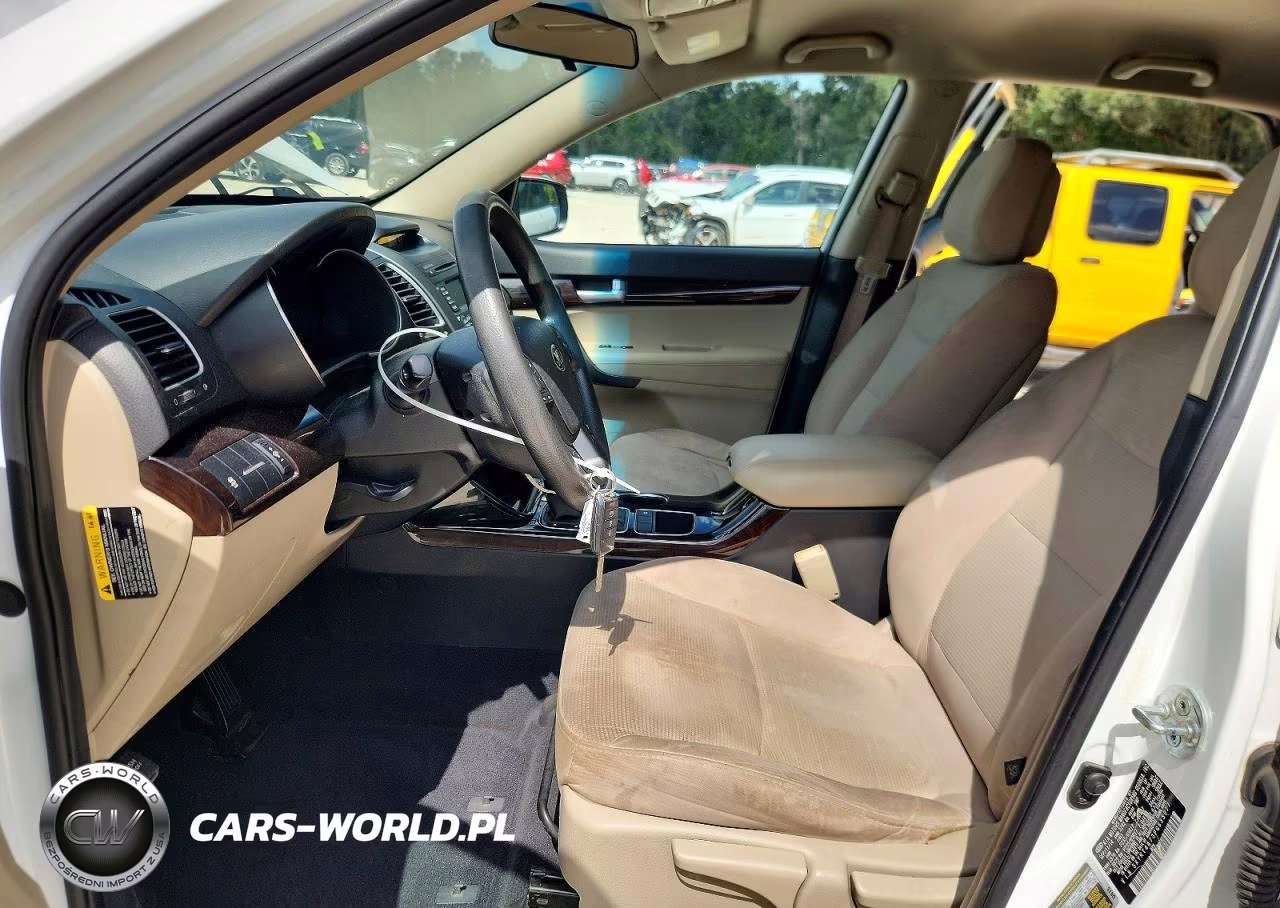 2015 Kia Sorento Lx VIN:5XYKT4A73FG635977 - 7