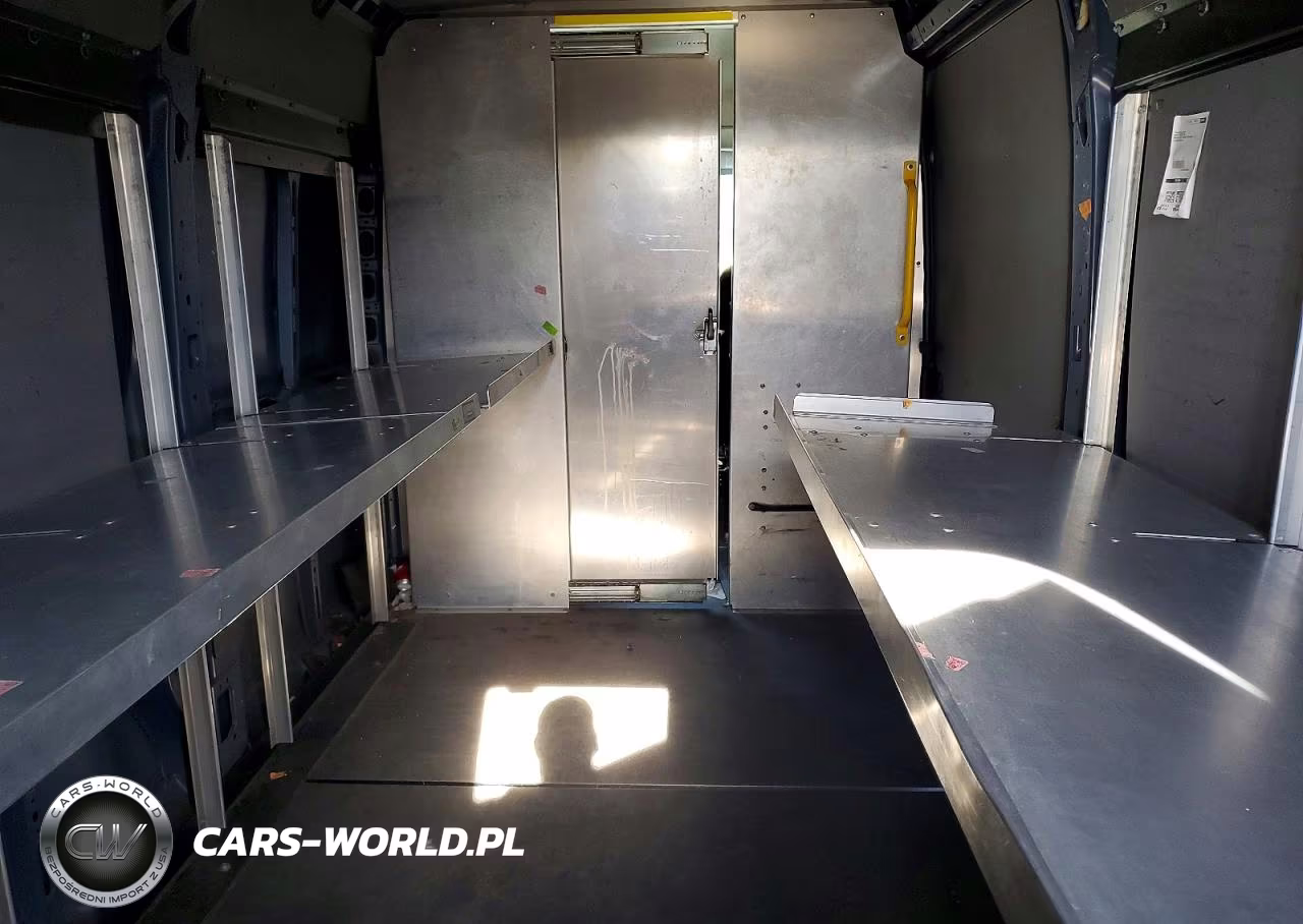 2020 Ram Promaster 3500 Delivery Van VIN:3C6URVJG1LE129447 - 10