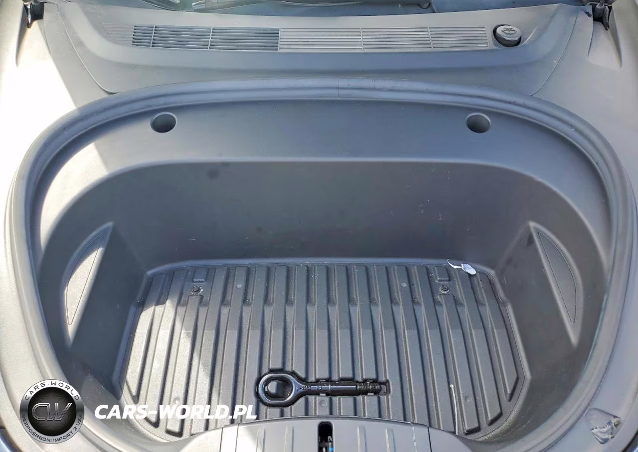 2022 Tesla Model 3 VIN:5YJ3E1EAXNF370662 - 11