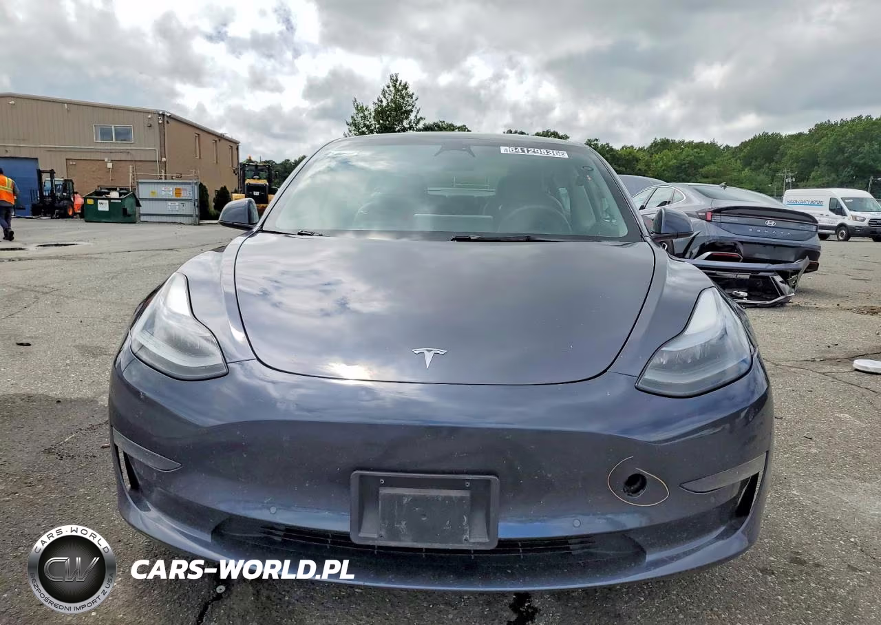 2022 Tesla Model 3 VIN:5YJ3E1EAXNF370662 - 5
