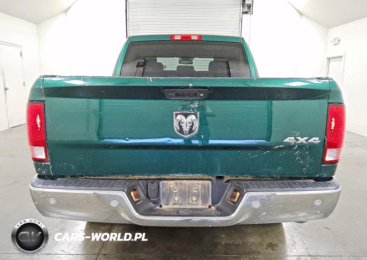 2021 Ram 1500 Classic Tradesman VIN:3C6RR7KG7MG635418 - 6