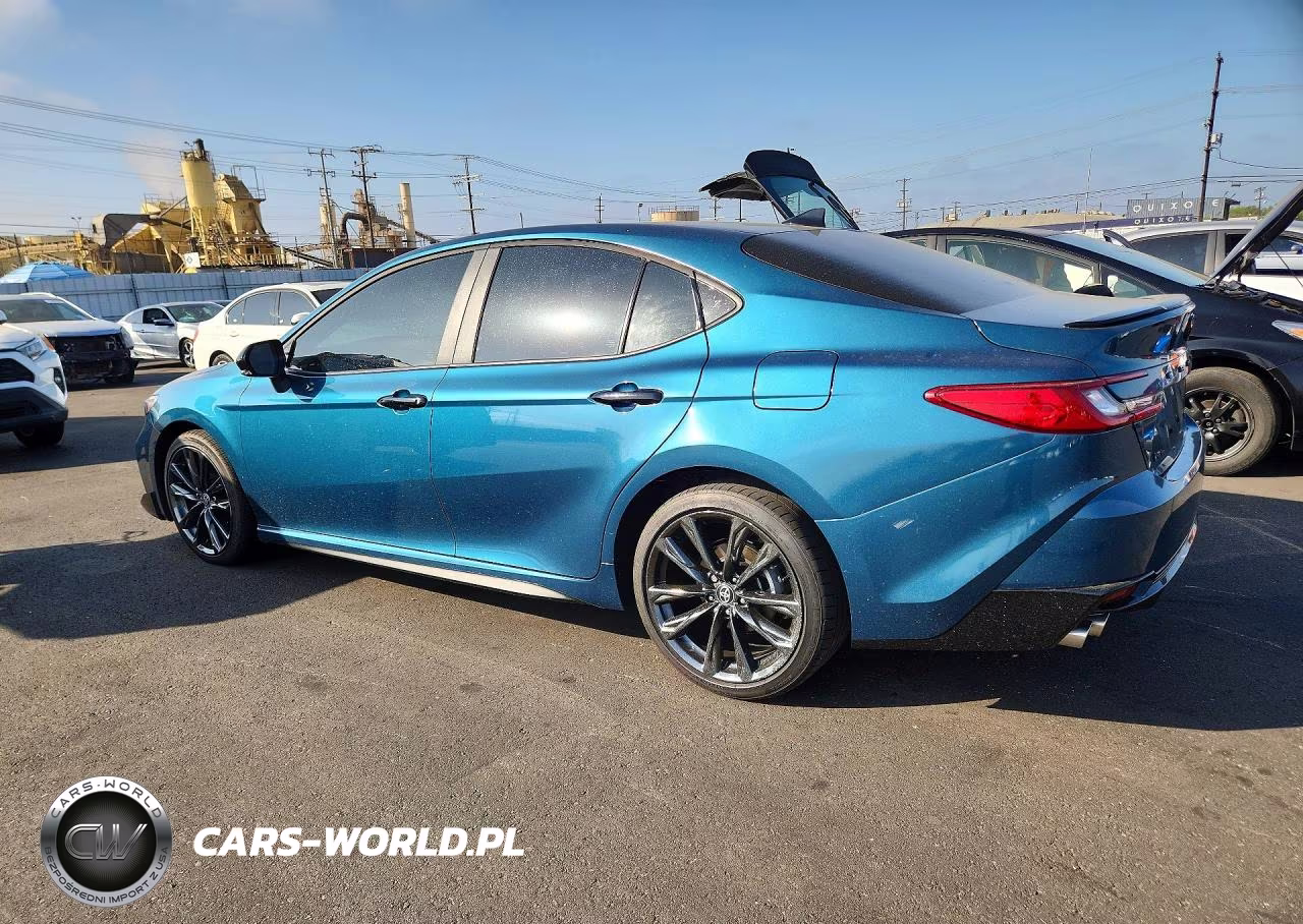 2026 Toyota Camry Le VIN:4T1DAACK5TU656365 - 2