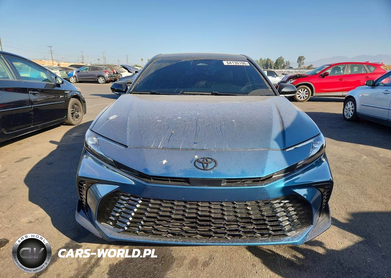 2026 Toyota Camry Le VIN:4T1DAACK5TU656365 - 5
