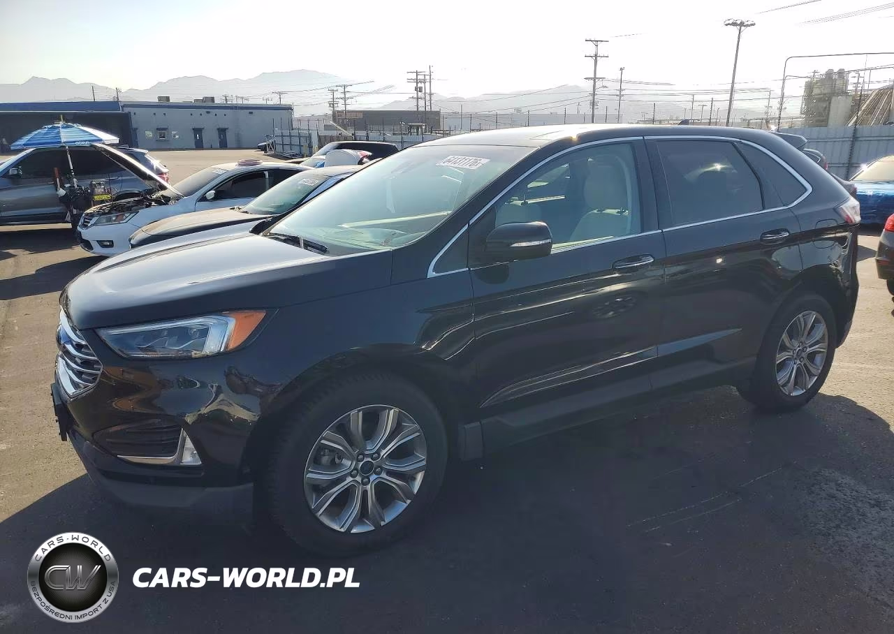2019 Ford Edge Titanium
