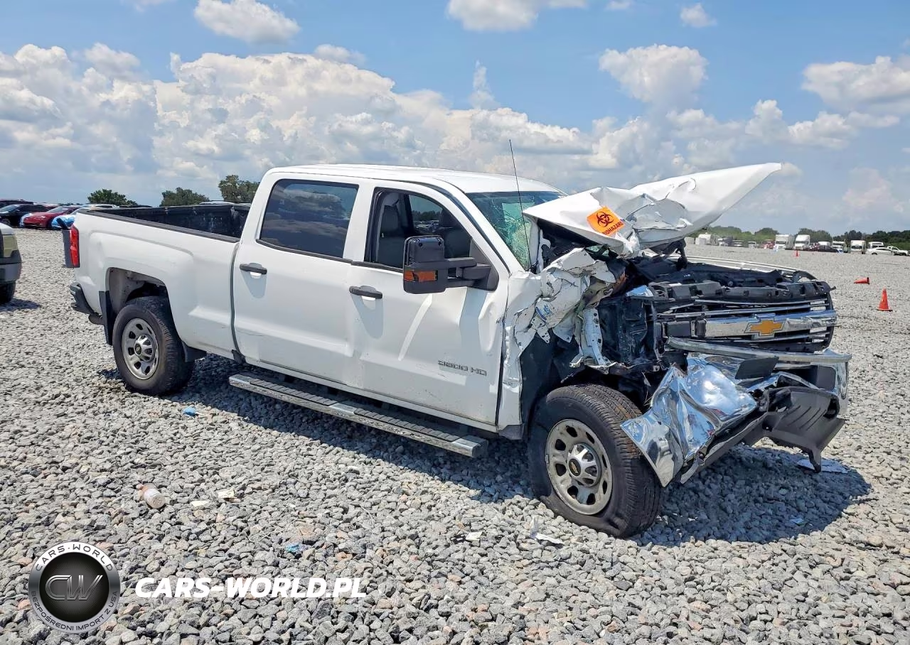 2017 Chevrolet Silverado C3500 VIN:1GC1CYEG9HF205499 - 4
