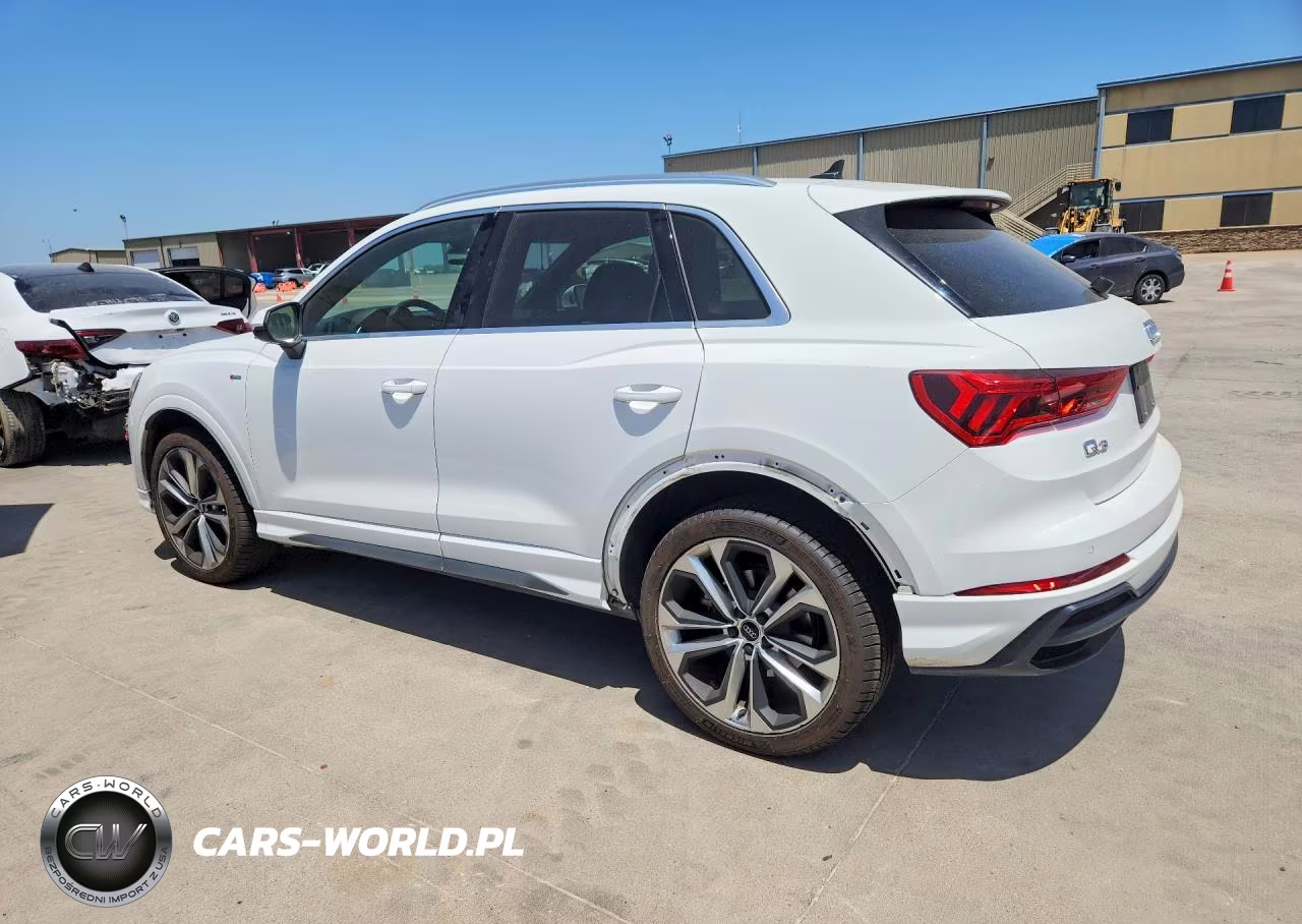 2020 Audi Q3 Premium Plus S-Line VIN:WA1EECF39L1105560 - 2