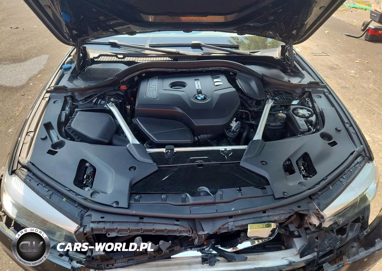 2019 BMW 530 I VIN:WBAJA5C58KWA58184 - 11