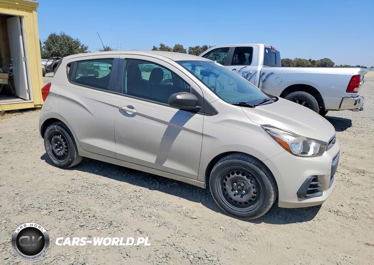 2017 Chevrolet Spark Ls VIN:KL8CB6SAXHC732252 - 4