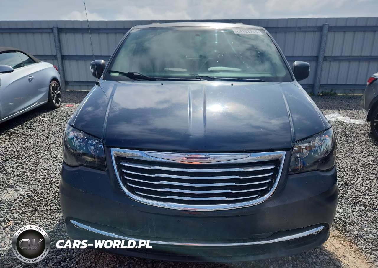 2013 Chrysler Town & Country Touring VIN:2C4RC1BG5DR594353 - 5