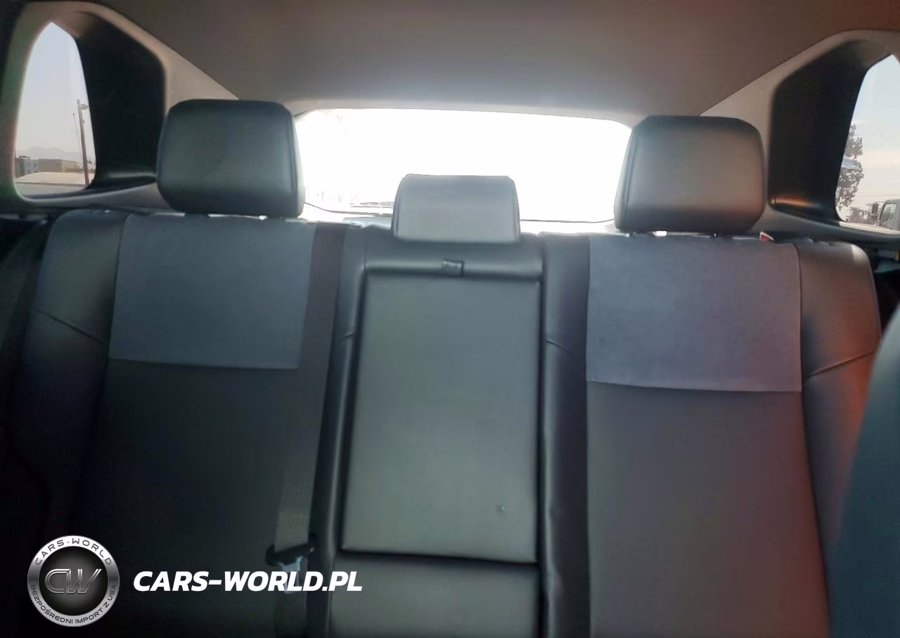 2026 Toyota Rav4 Xse VIN:JTM6CRAV4TD001021 - 10