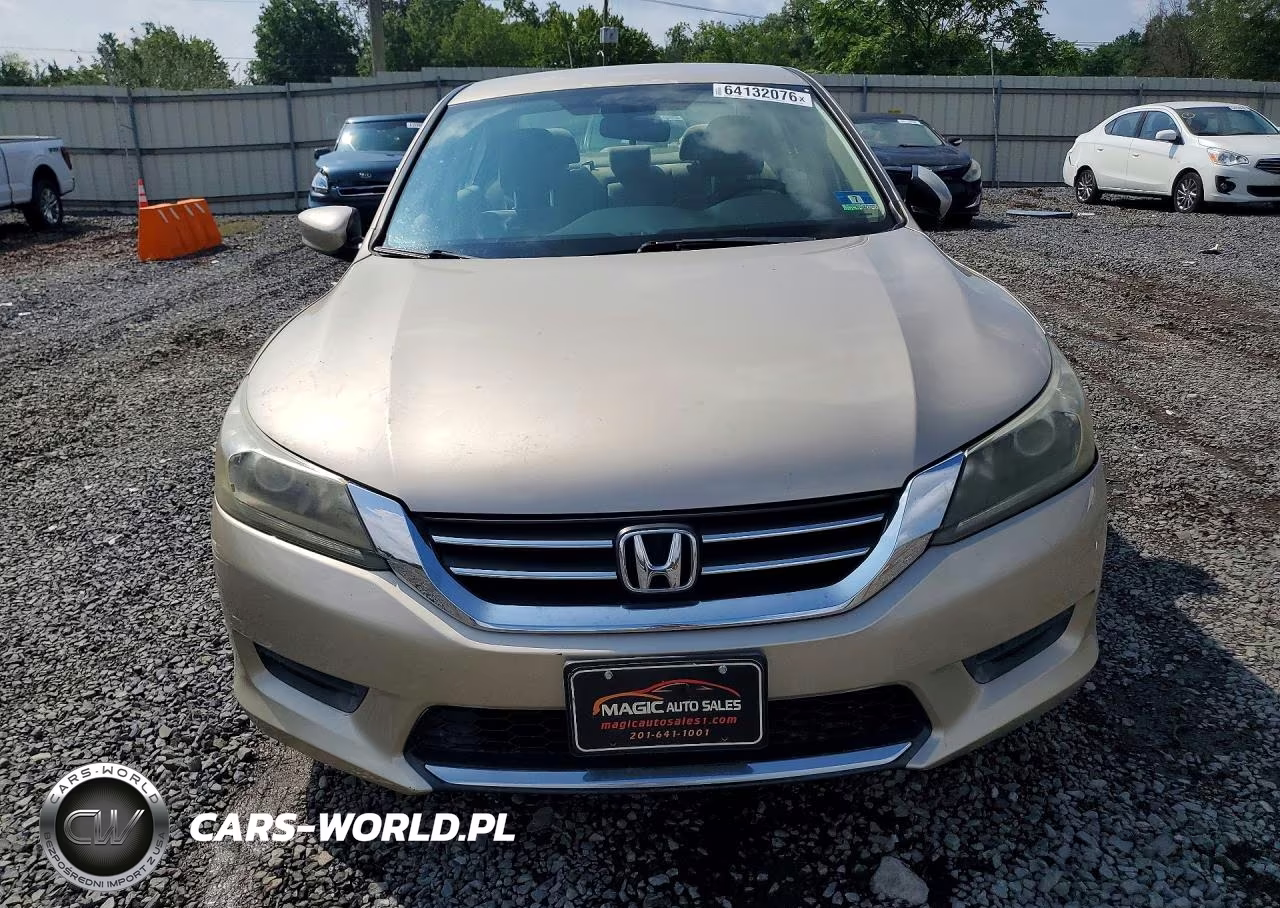 2015 Honda Accord Lx VIN:1HGCR2F30FA076015 - 5