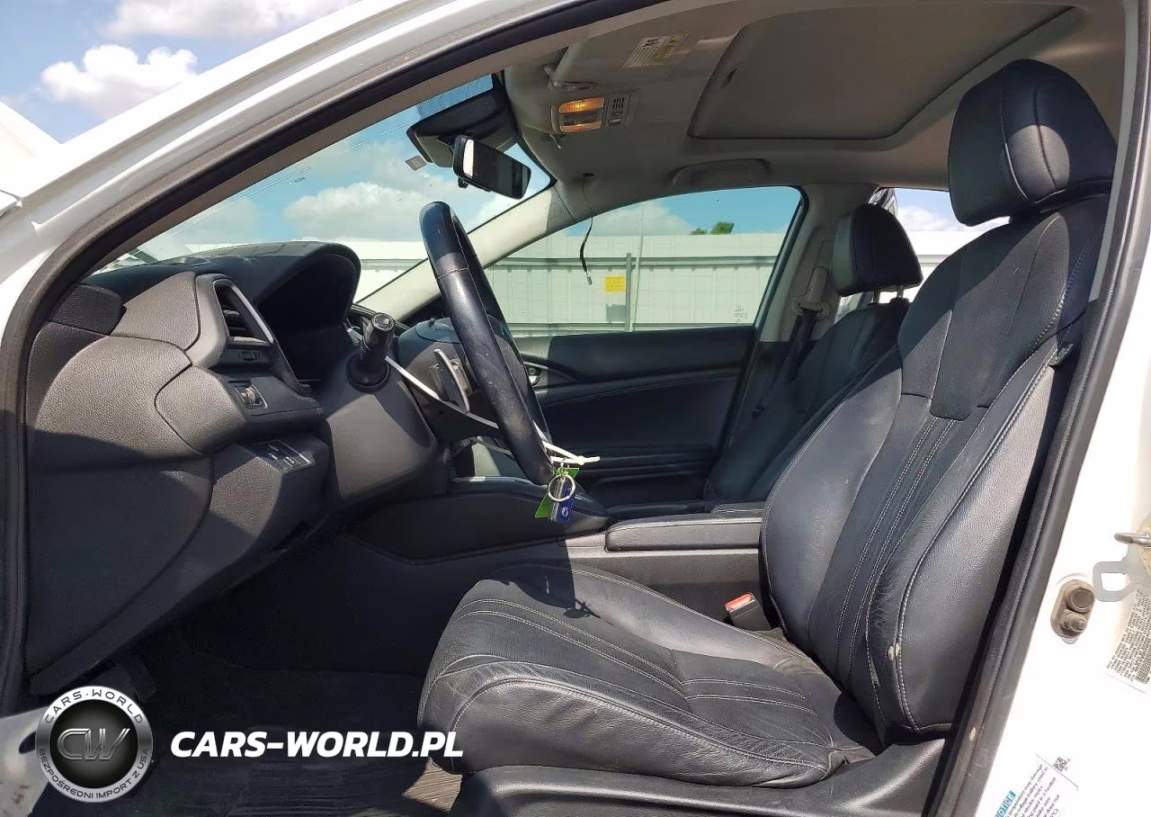 2019 Honda Insight Touring VIN:19XZE4F96KE018762 - 7