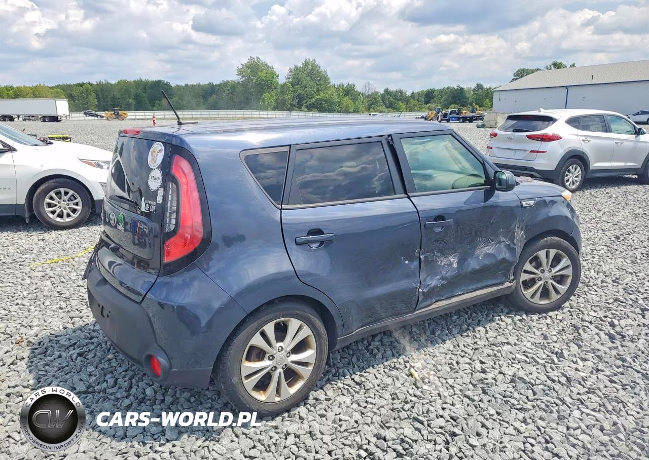 2015 Kia Soul + VIN:KNDJP3A59F7229157 - 3